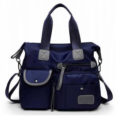 Borsa a tracolla messenger in nylon di lusso da donna