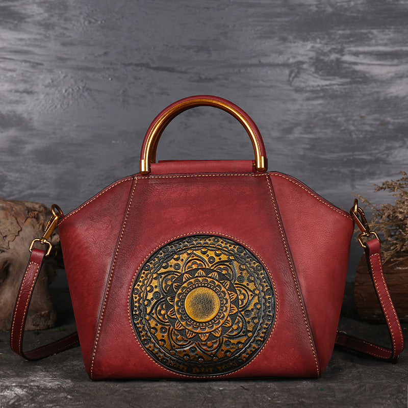 Borsa a mano da donna in pelle con fiore a pressione, totem, con strato superiore in pelle bovina