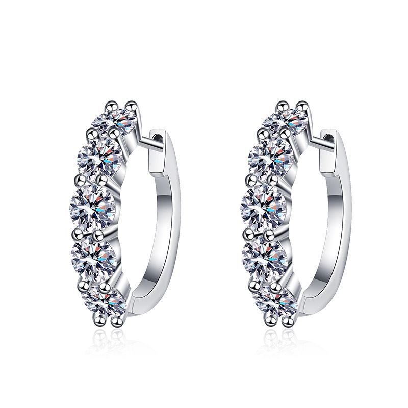 Orecchini da donna in argento sterling con diamante singolo di moissanite