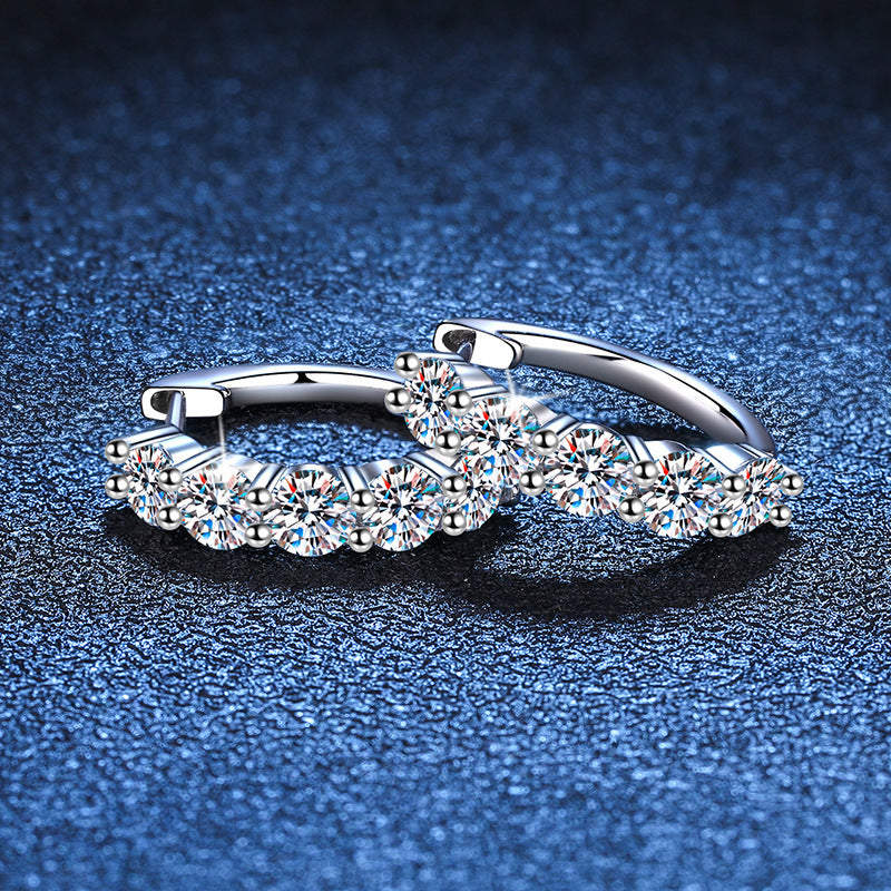 Orecchini da donna in argento sterling con diamante singolo di moissanite