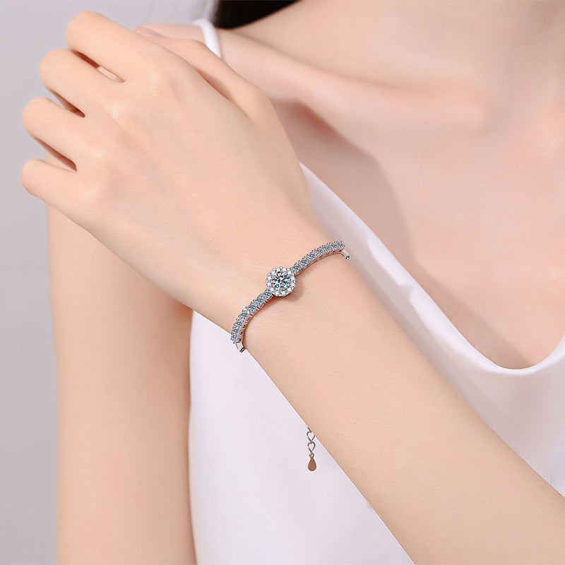 Braccialetto con perle di moissanite intarsiate a mano in argento sterling S925 con motivo cielo stellato Consegna immediata