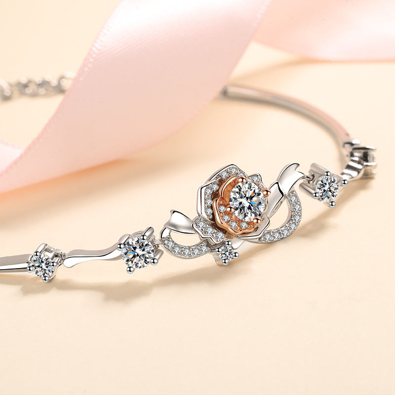 Bracciale con rosa da donna, in argento S925, con moissanite intarsiata consegna immediata