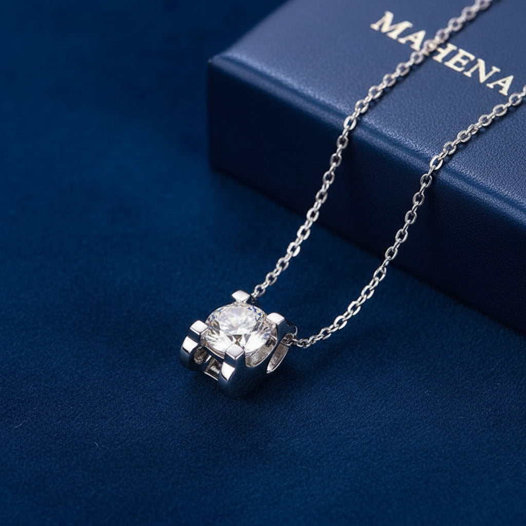 Acquista Collana da donna Niabella in taglio Rotondo 0.029 Carati , Oro
