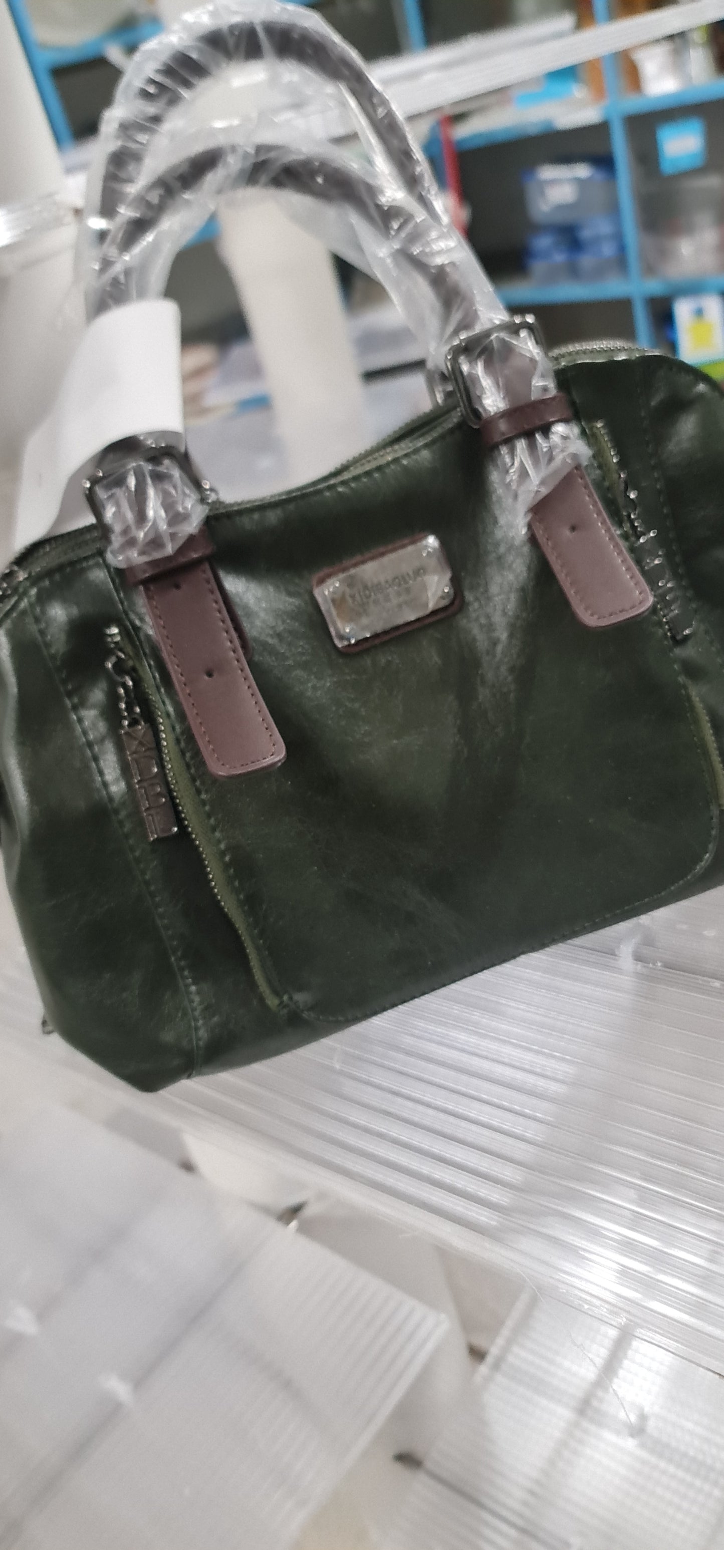 Borsa Donna in Pu modello Antonella marrone / verde / fucsia scuro
