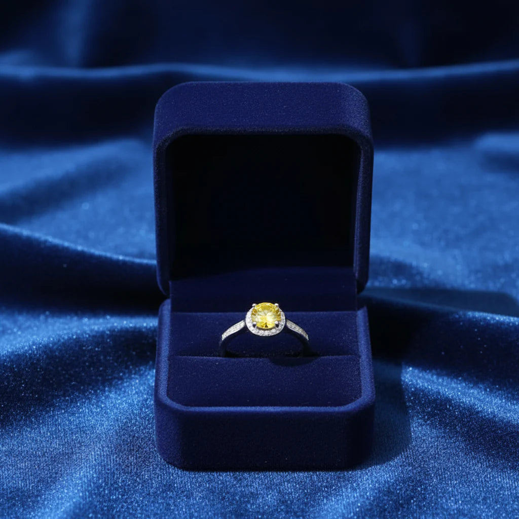 Verstellbarer Ring aus 925er Gelbsilber mit Moissanit für Damen 