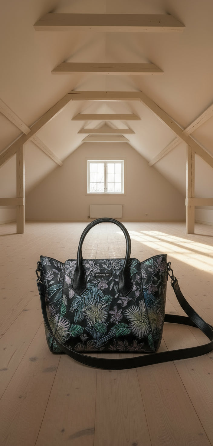 Borsa da donna in stile etnico, primo strato, in pelle di vacchetta modello ebe