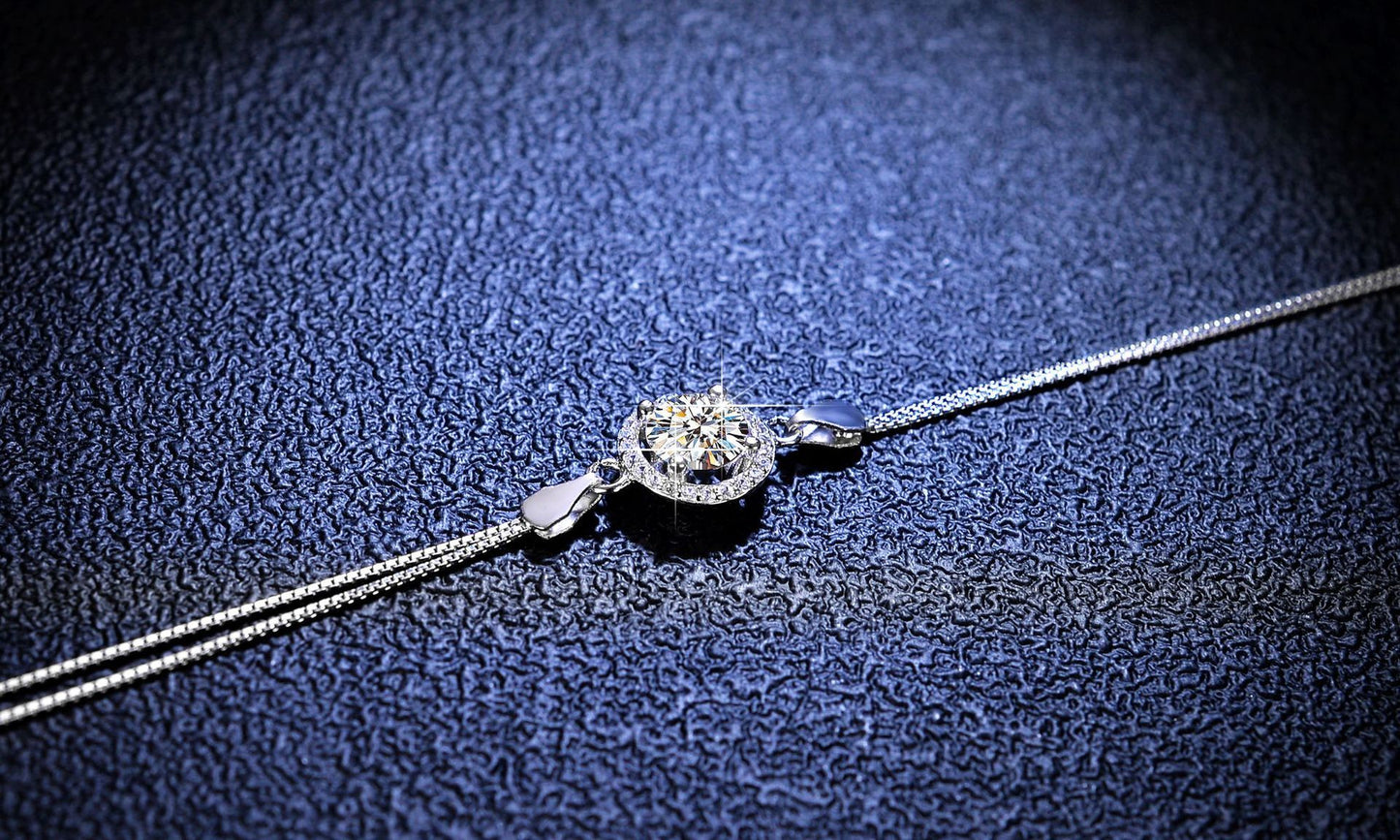 Schlichtes Armband mit sechszackigem Moissanit aus 925er Sterlingsilber