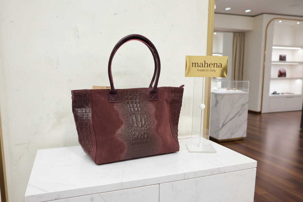 Handtasche Lola Leder Made in Italy Wildleder-Optik Wunderschön